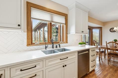 54 Gentry Drive Hawthorn Woods IL 60047