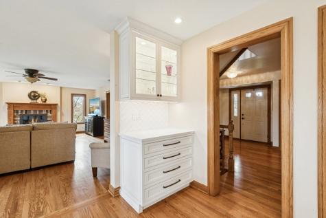 54 Gentry Drive Hawthorn Woods IL 60047