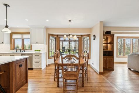 54 Gentry Drive Hawthorn Woods IL 60047