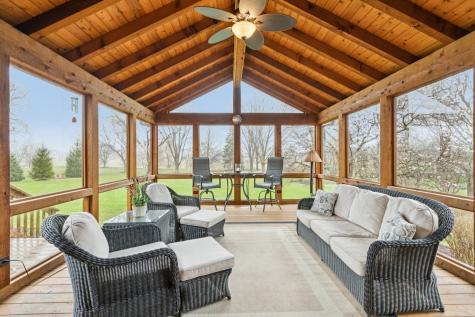 54 Gentry Drive Hawthorn Woods IL 60047