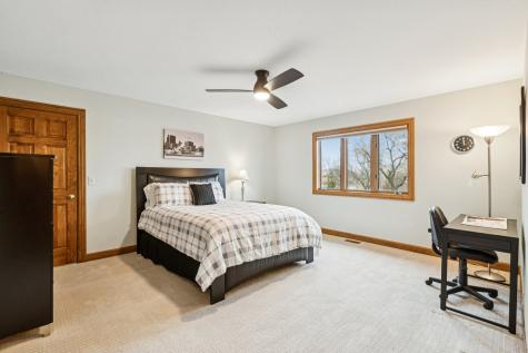 54 Gentry Drive Hawthorn Woods IL 60047