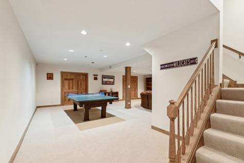 54 Gentry Drive Hawthorn Woods IL 60047