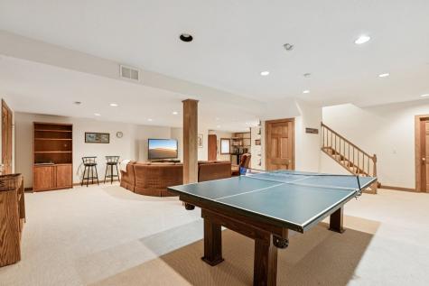 54 Gentry Drive Hawthorn Woods IL 60047