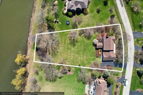 54 Gentry Drive Hawthorn Woods IL 60047