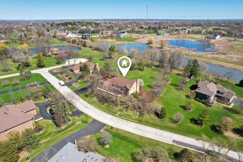 54 Gentry Drive Hawthorn Woods IL 60047