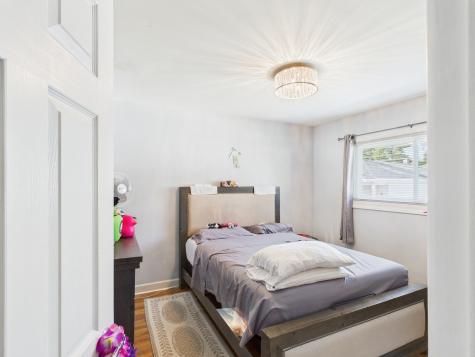 138 Rice Avenue Bellwood IL 60104