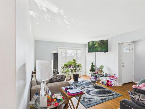 138 Rice Avenue Bellwood IL 60104