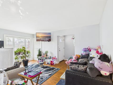 138 Rice Avenue Bellwood IL 60104