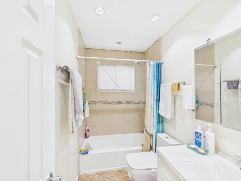 138 Rice Avenue Bellwood IL 60104