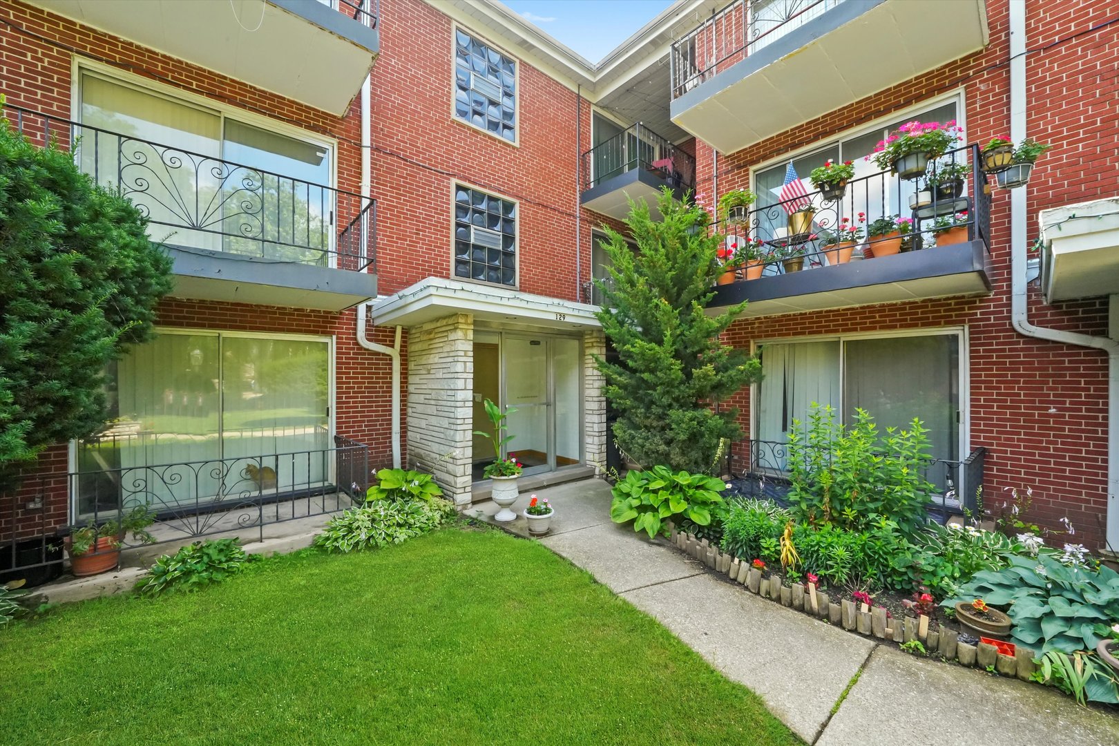 129 North Mason Avenue Chicago IL 60644