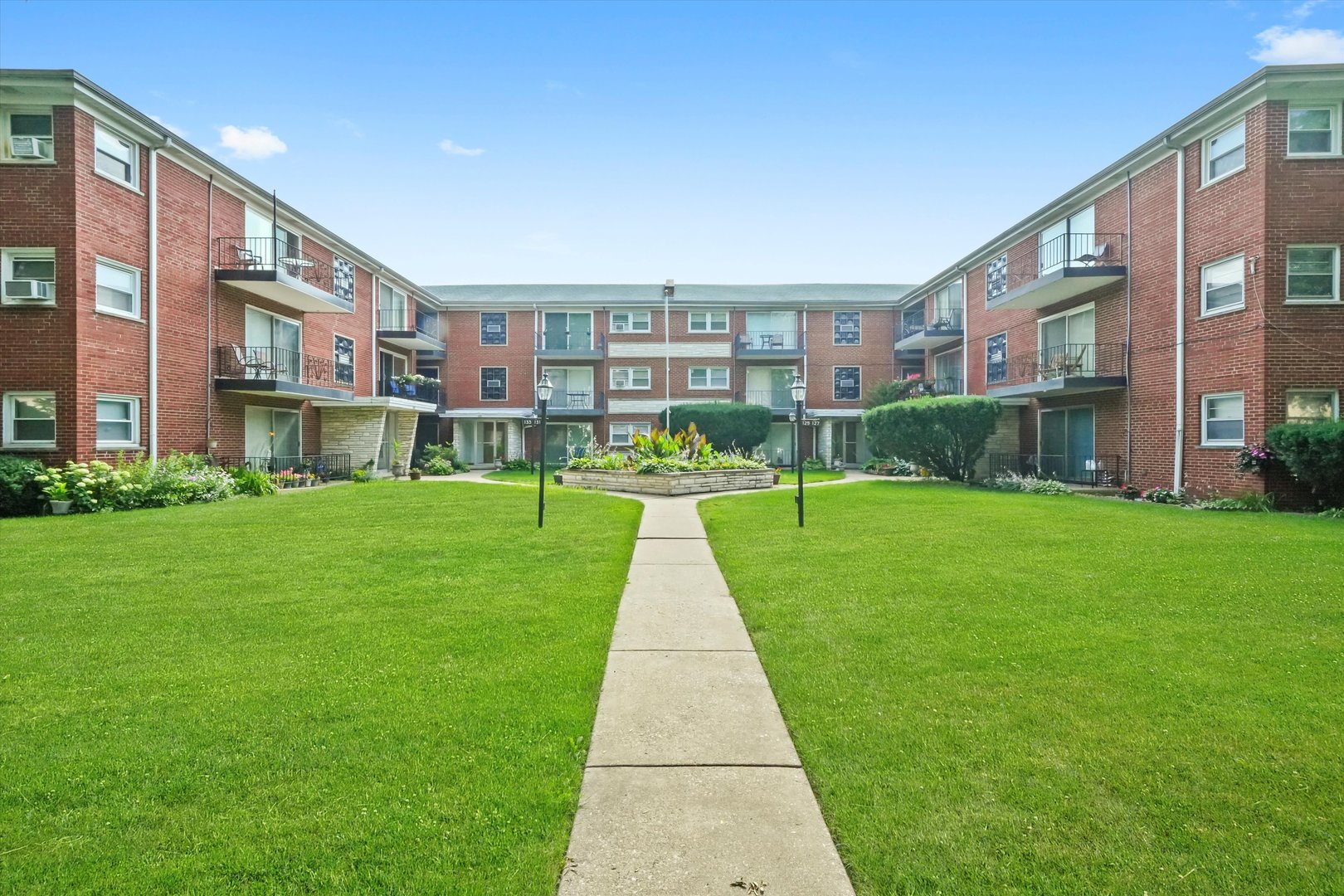 129 North Mason Avenue Chicago IL 60644