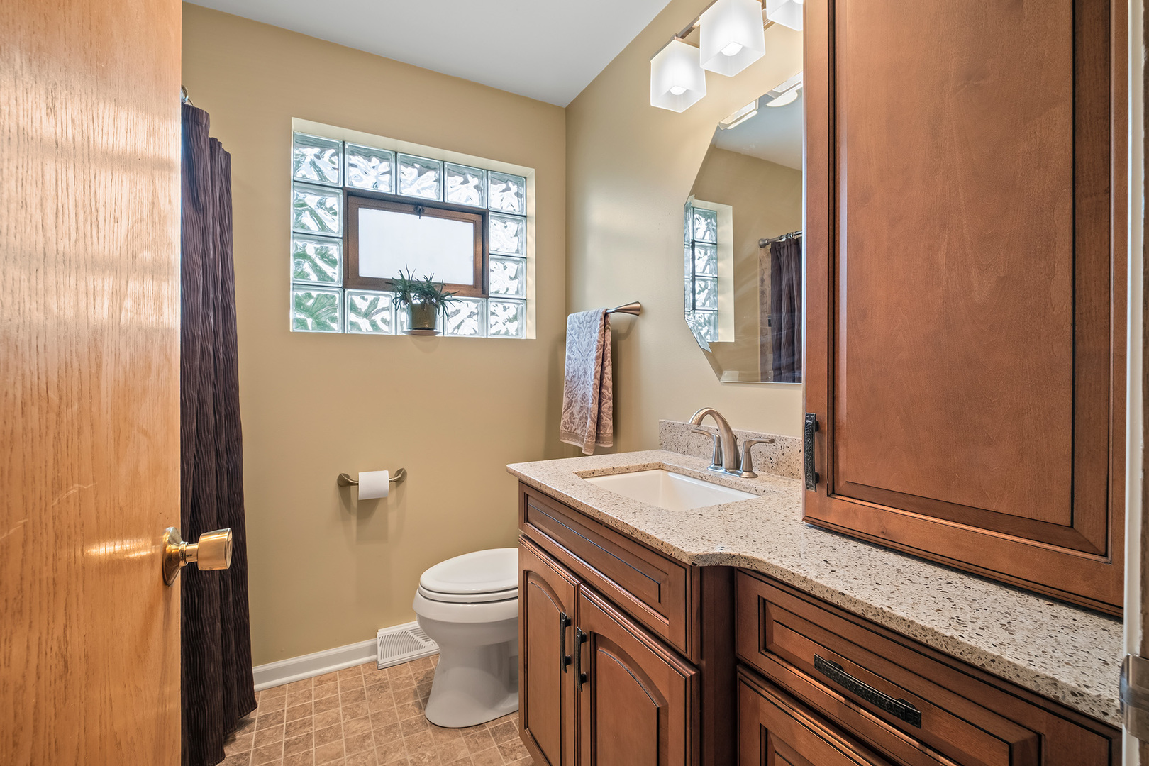 5156 South Natchez Chicago IL 60638