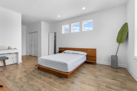 775 West Fairway Drive Addison IL 60101