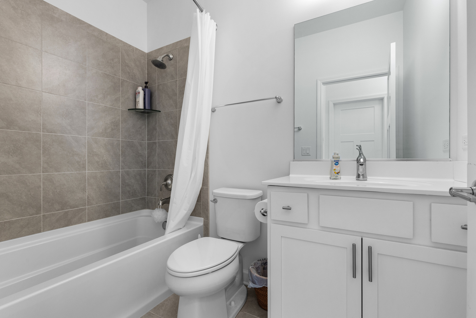 775 West Fairway Drive Addison IL 60101