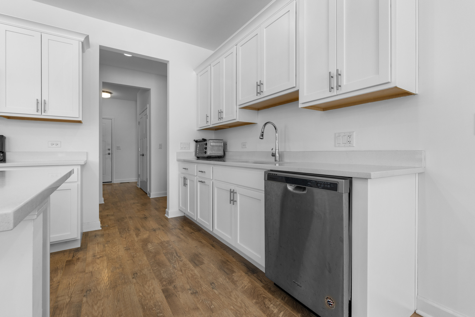 775 West Fairway Drive Addison IL 60101