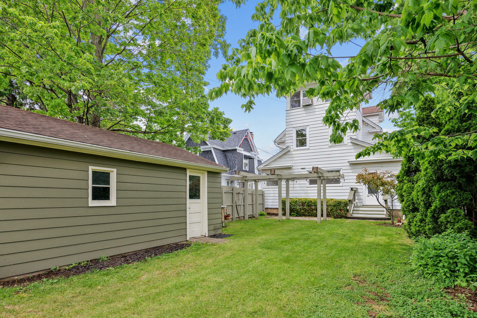 379 Seminary Avenue Aurora IL 60505