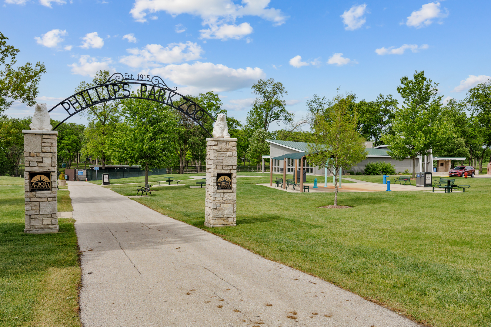 379 Seminary Avenue Aurora IL 60505