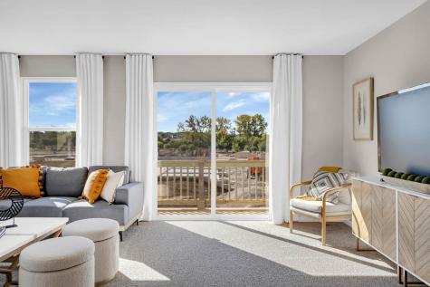 1324 Foxglove Drive Bartlett IL 60103