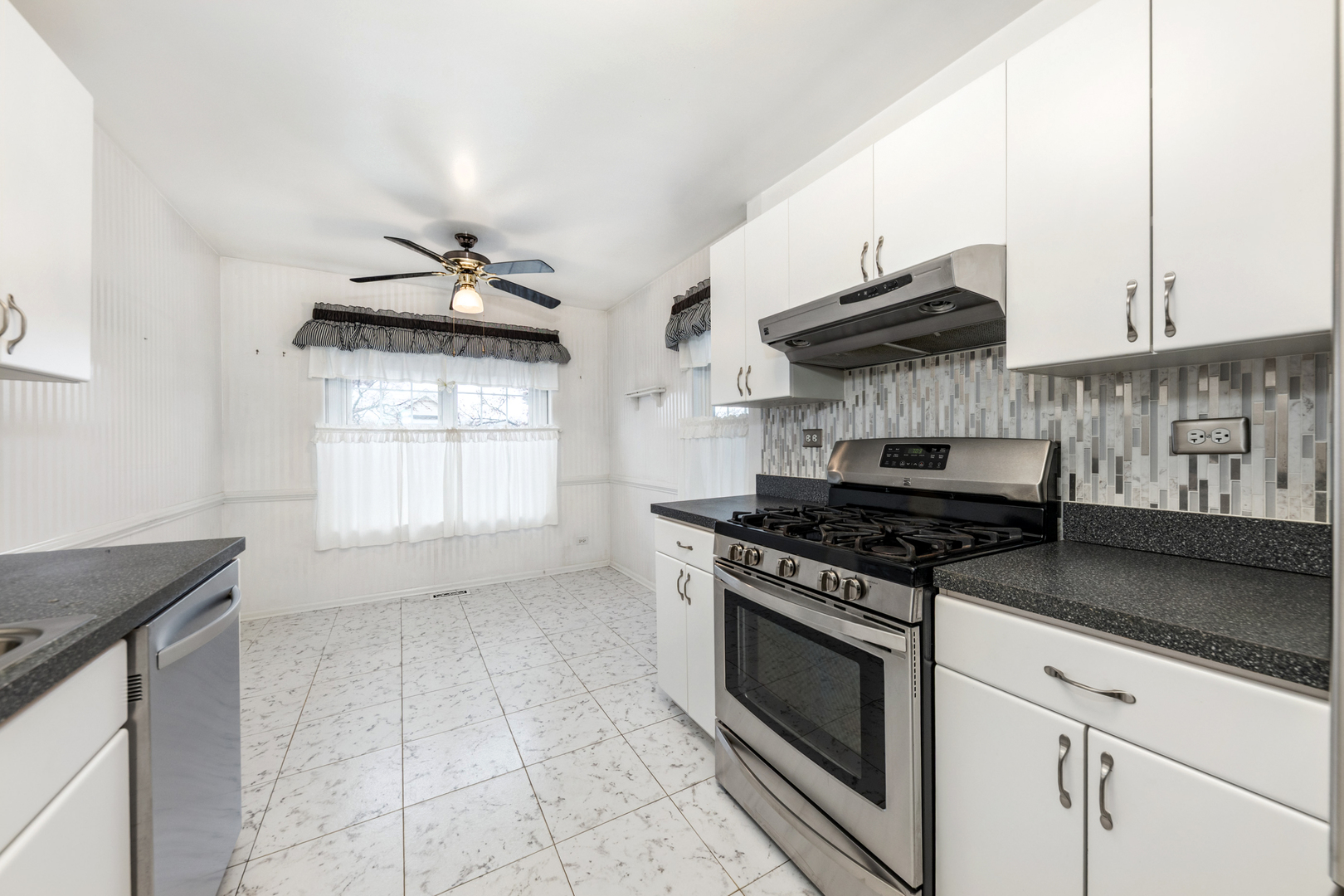 2319 Chasewood Drive Downers Grove IL 60515