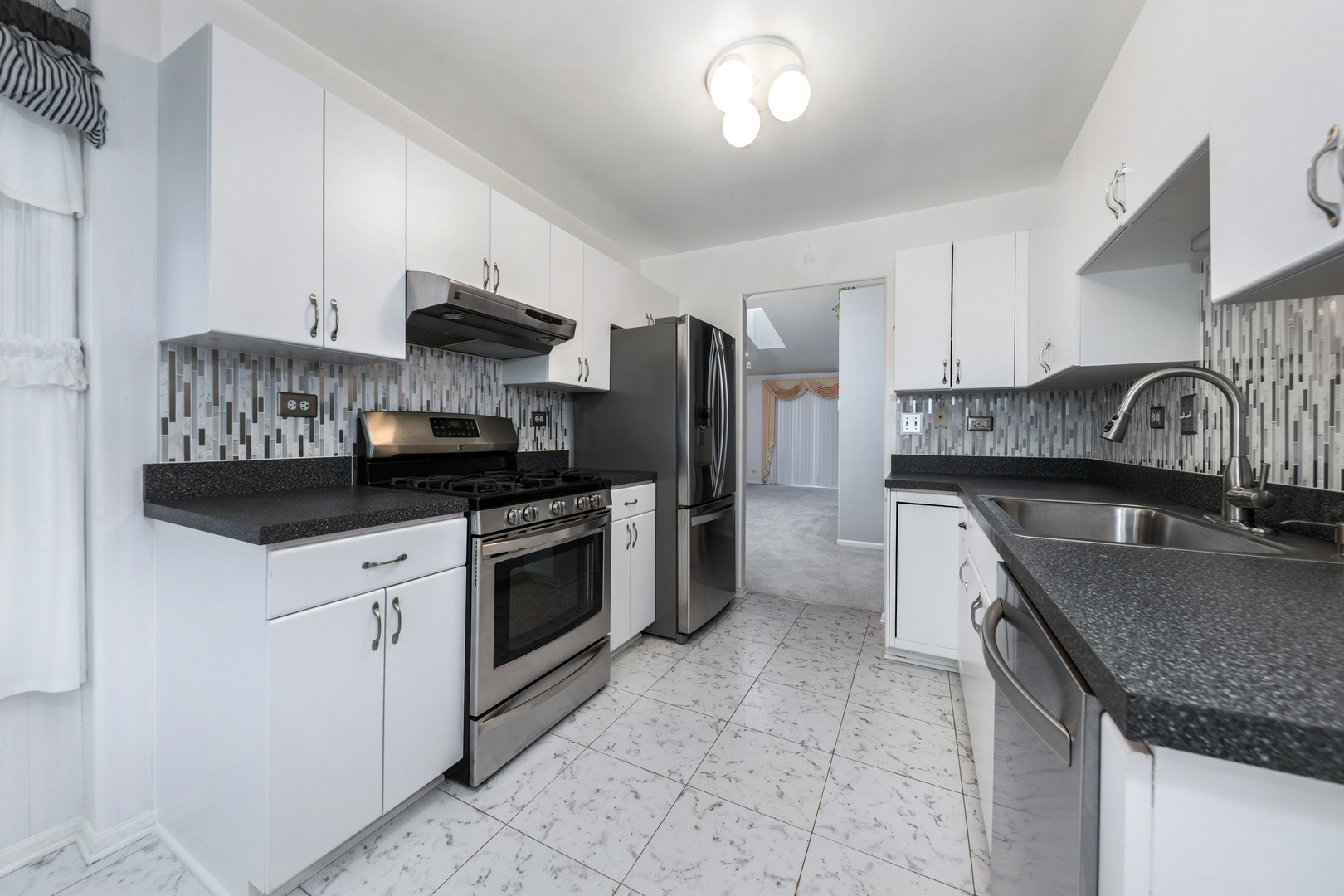 2319 Chasewood Drive Downers Grove IL 60515