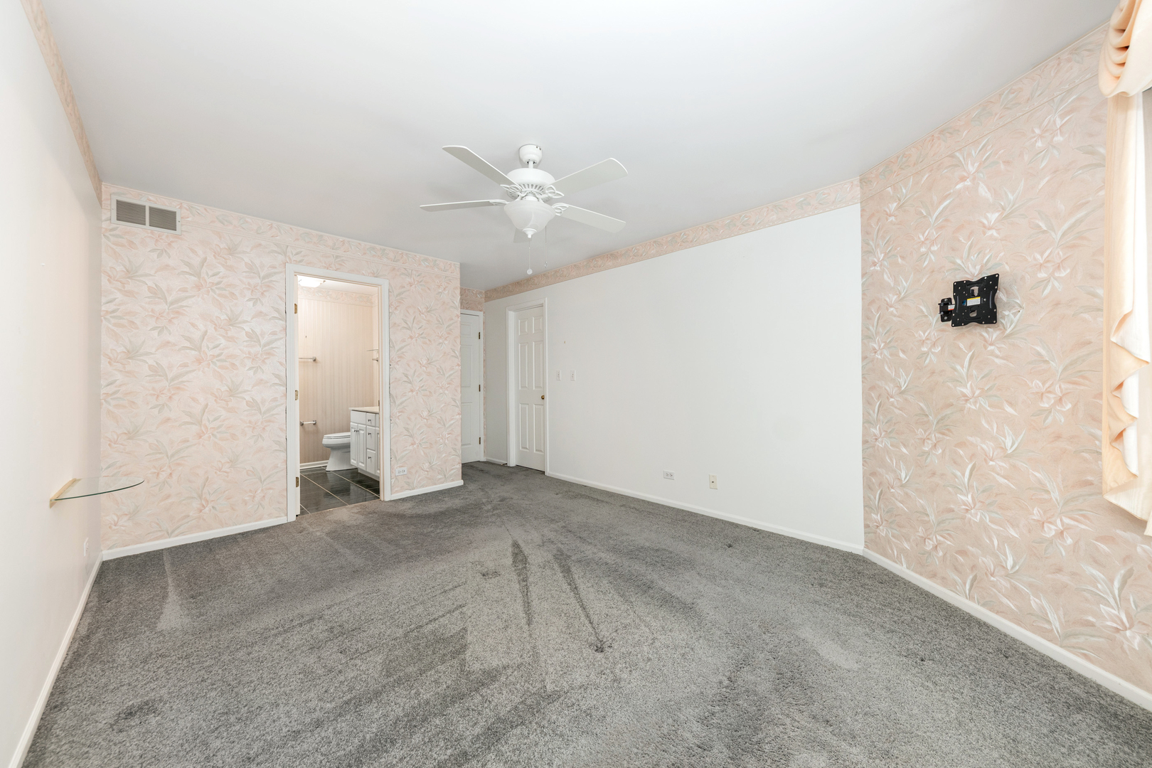 2319 Chasewood Drive Downers Grove IL 60515