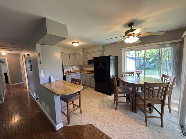203 Cedarwood Lane Antioch IL 60002