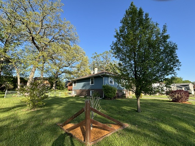 203 Cedarwood Lane Antioch IL 60002