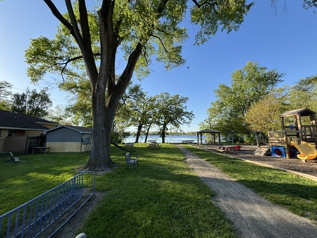 203 Cedarwood Lane Antioch IL 60002