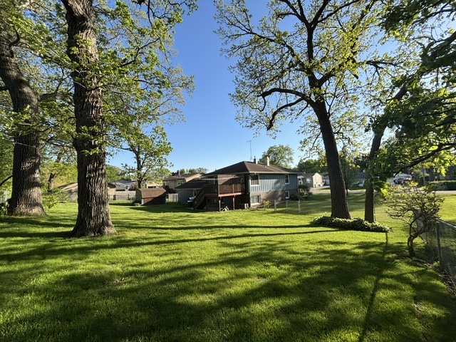 203 Cedarwood Lane Antioch IL 60002