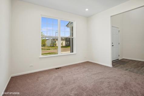 239 Stonington Drive Bloomingdale IL 60108