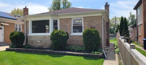 2067 Sherwin Avenue Des Plaines IL 60018