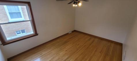 2067 Sherwin Avenue Des Plaines IL 60018