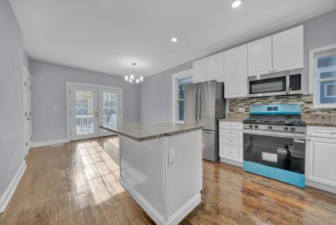 8611 South Kingston Avenue Chicago IL 60617