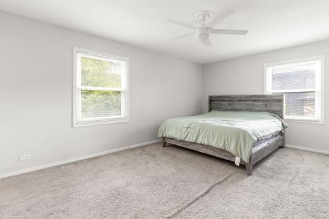 944 Carol Lane Crete IL 60417