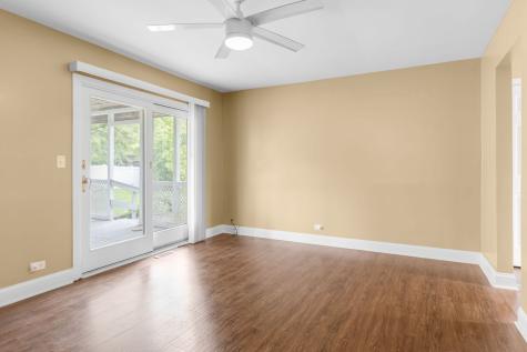 944 Carol Lane Crete IL 60417