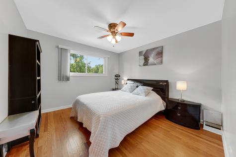 895 Sumac Road Highland Park IL 60035