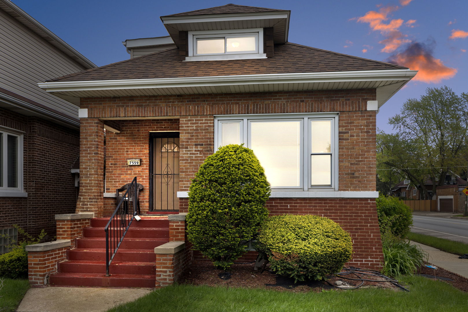 7559 South Michigan Avenue Chicago IL 60619