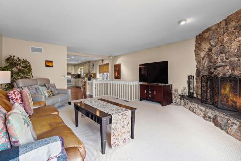 720 Mullady Parkway Libertyville IL 60048