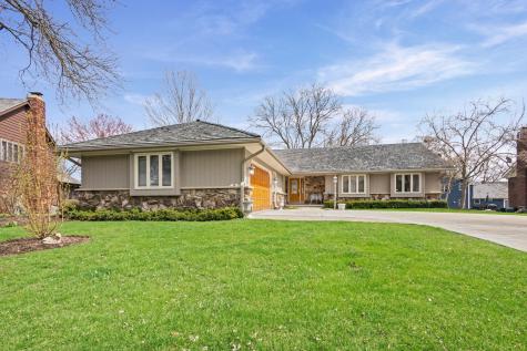 720 Mullady Parkway Libertyville IL 60048
