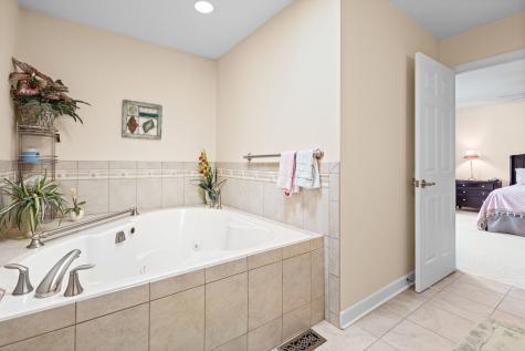 720 Mullady Parkway Libertyville IL 60048