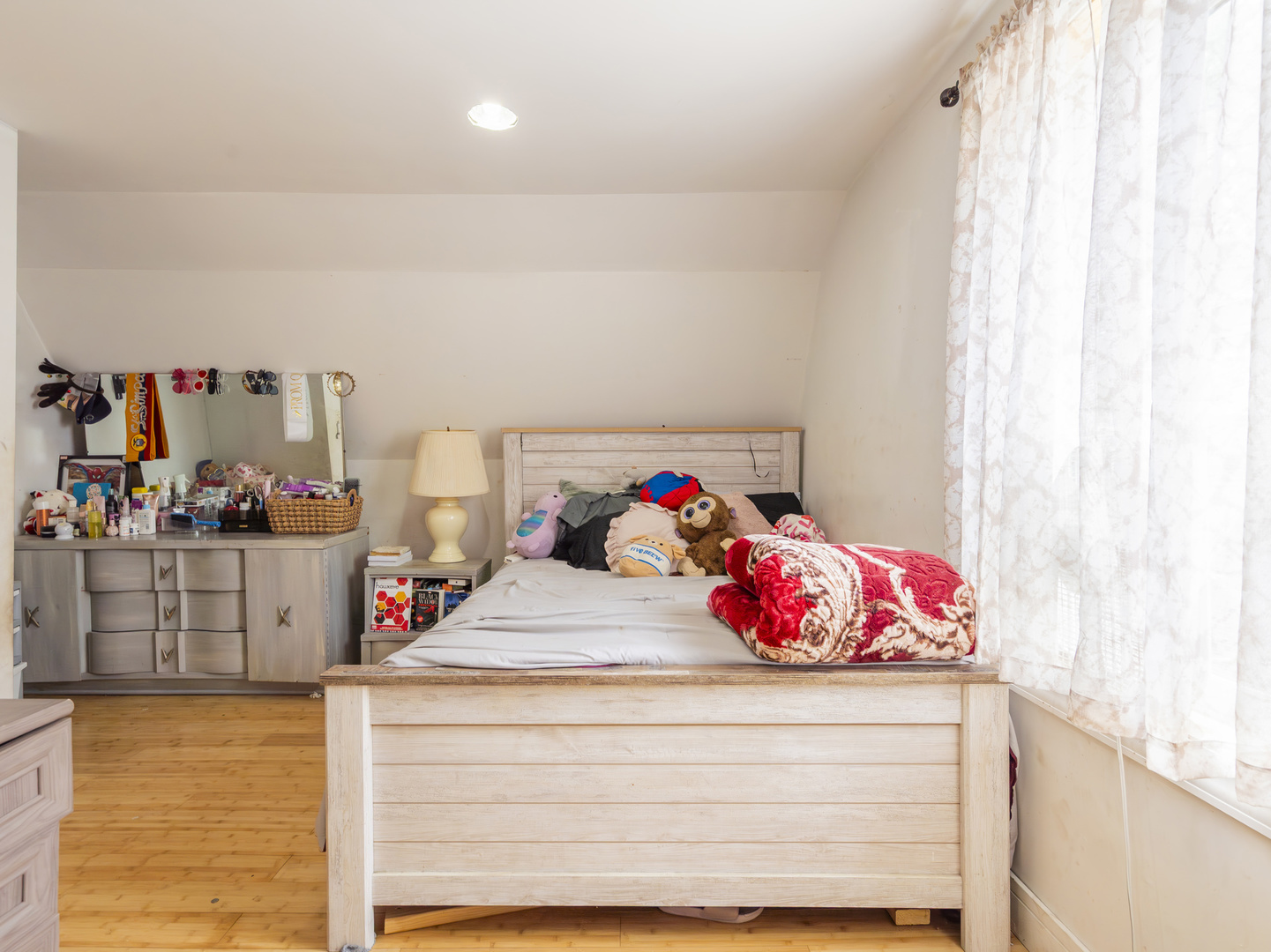 1133 North Kedvale Avenue Chicago IL 60651