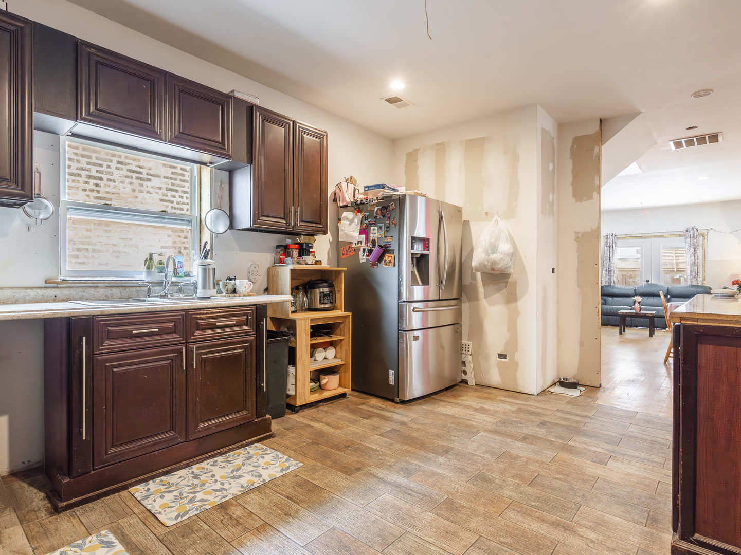 1133 North Kedvale Avenue Chicago IL 60651