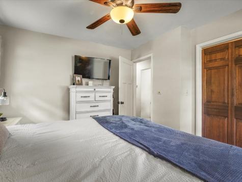 1712 Midway Drive Rockford IL 61103