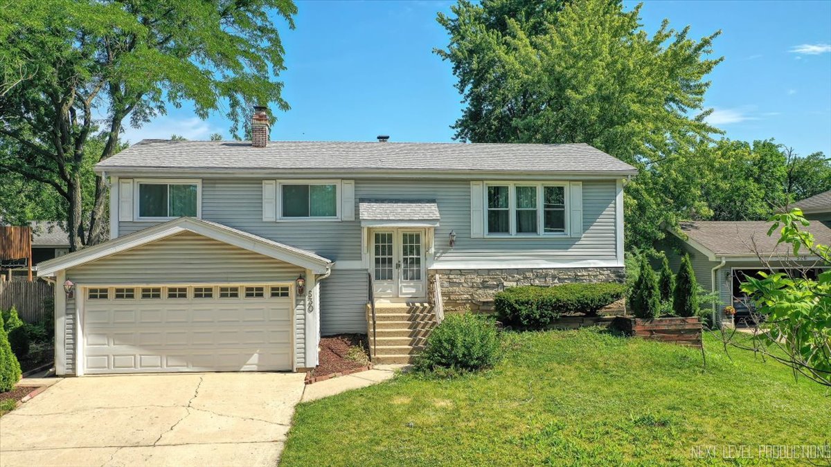 530 Cottonwood Circle Bolingbrook IL 60440