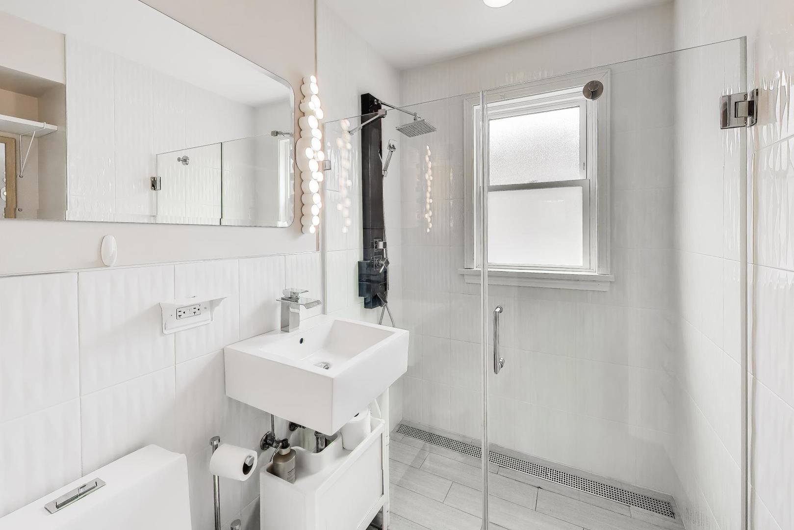 5454 West Gettysburg Street Chicago IL 60630