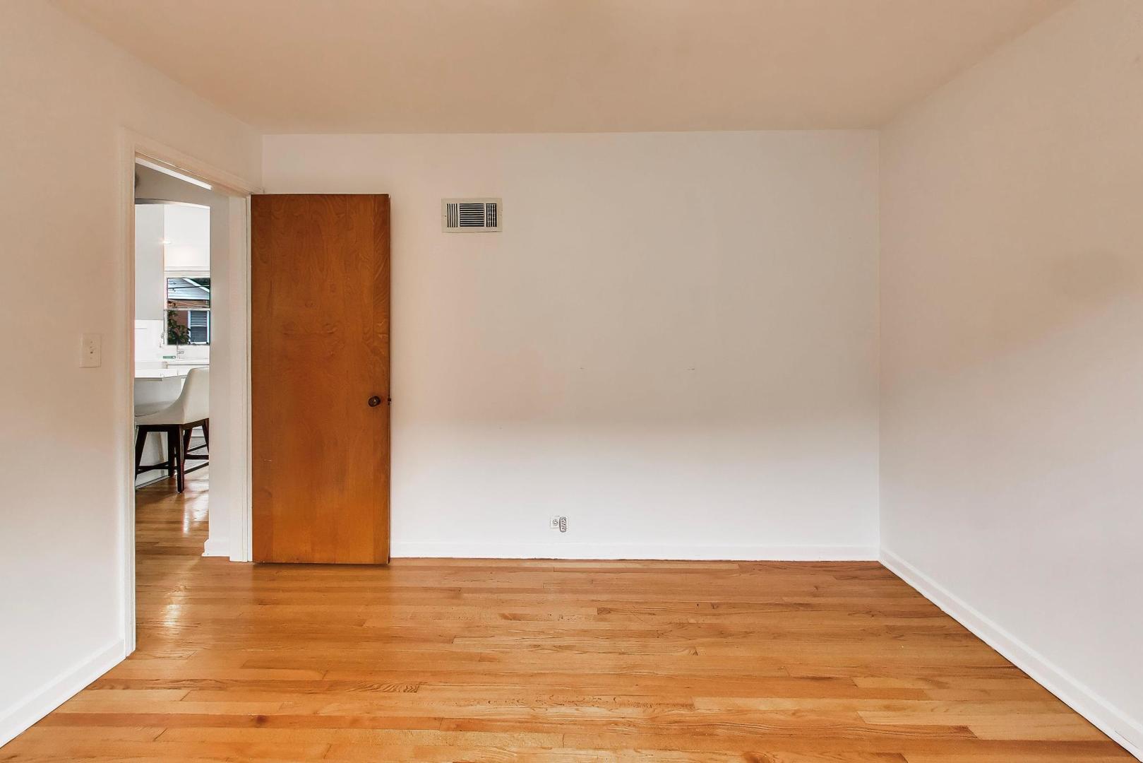 5454 West Gettysburg Street Chicago IL 60630