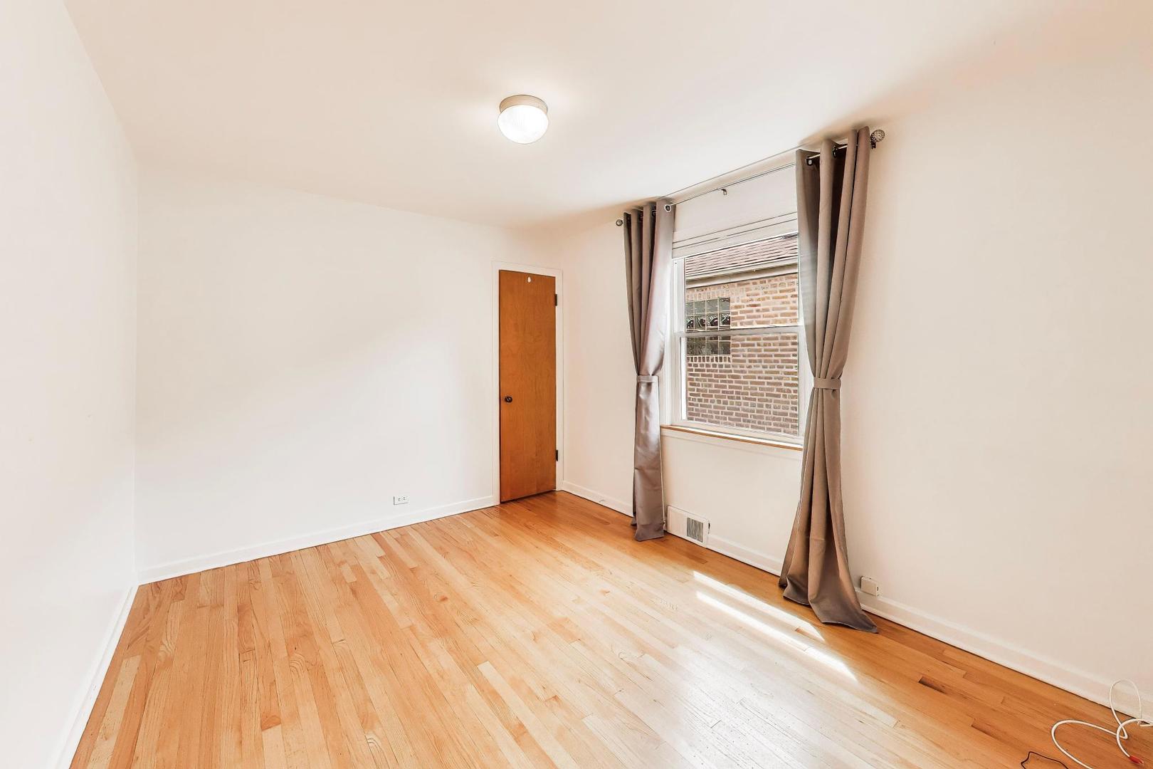 5454 West Gettysburg Street Chicago IL 60630