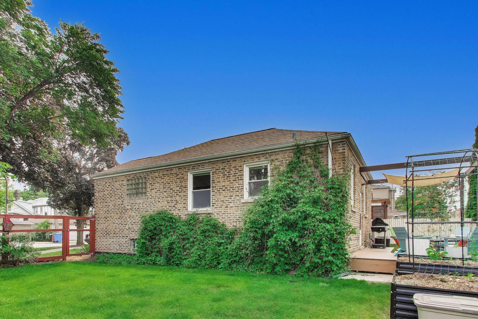 5454 West Gettysburg Street Chicago IL 60630