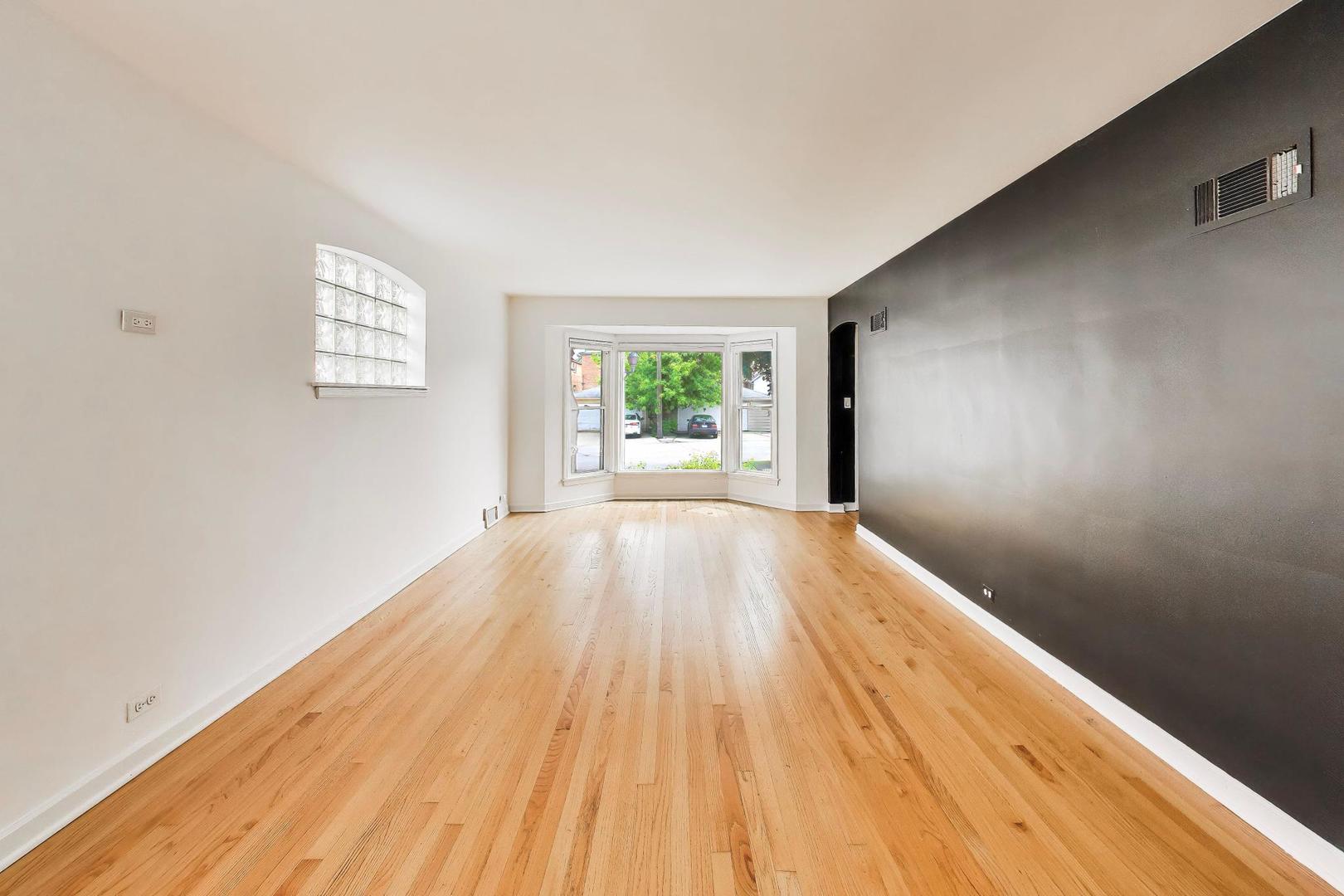 5454 West Gettysburg Street Chicago IL 60630