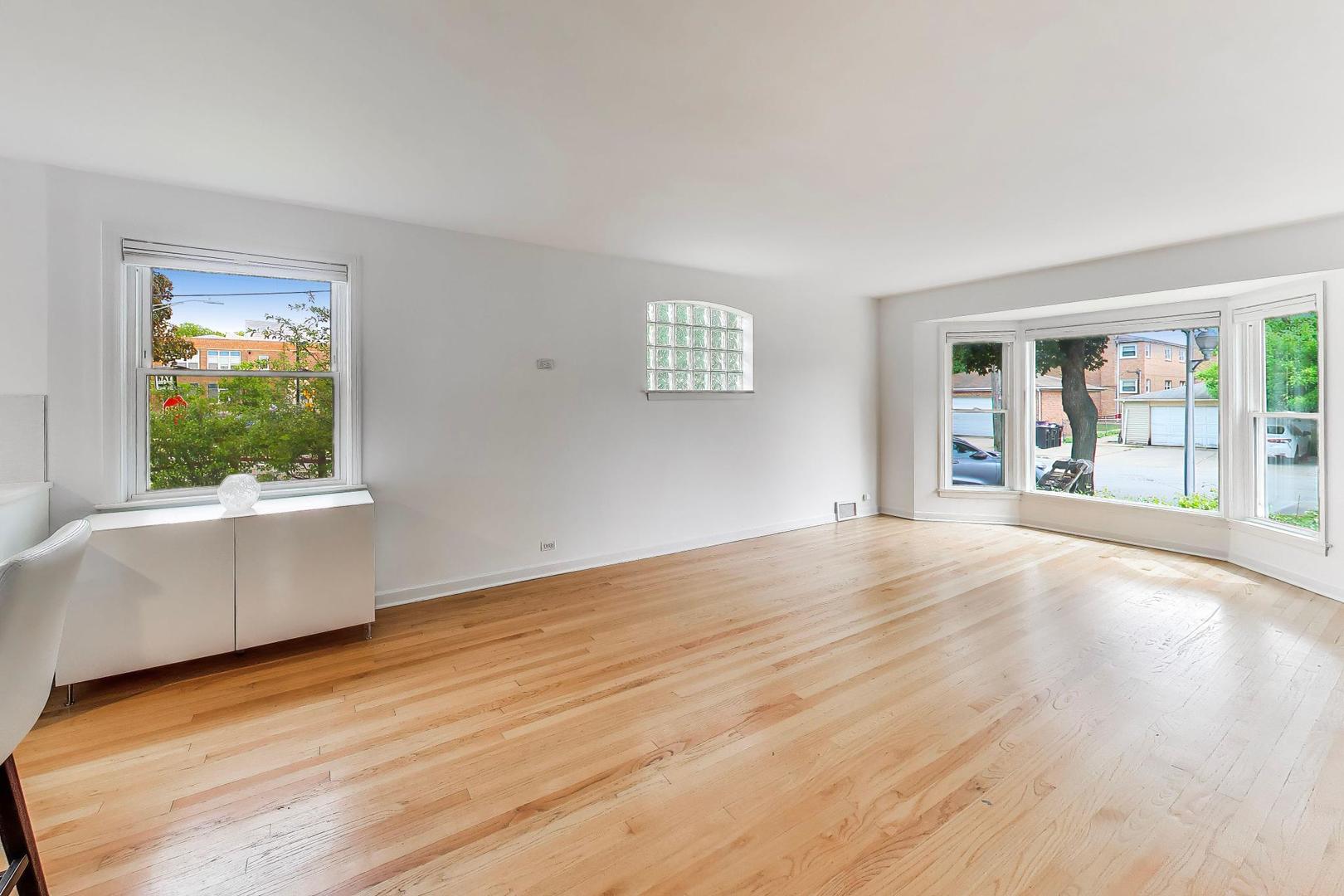 5454 West Gettysburg Street Chicago IL 60630